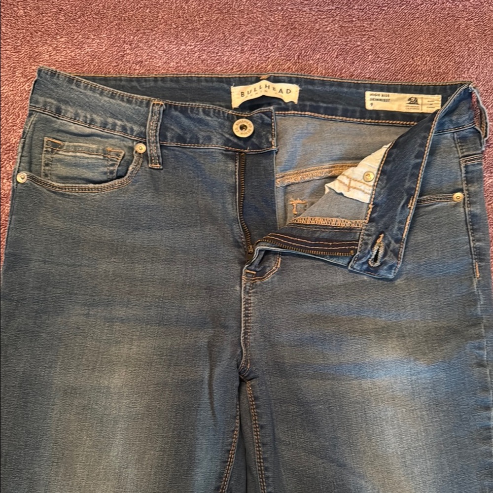Bullhead Denim Co. Jeans - Picture 2 of 5